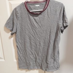 Womens old navy t shirt